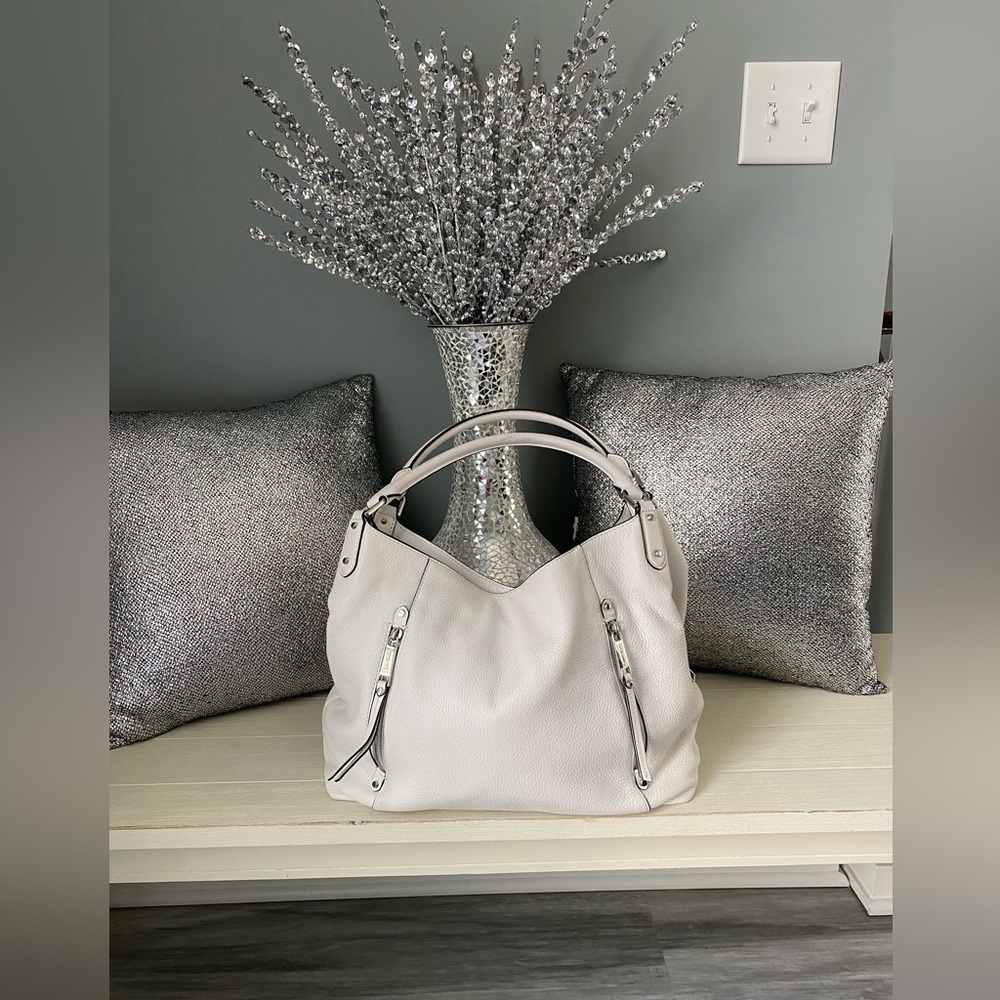 MICHAEL KORS OPTIC WHITE HANDBAG